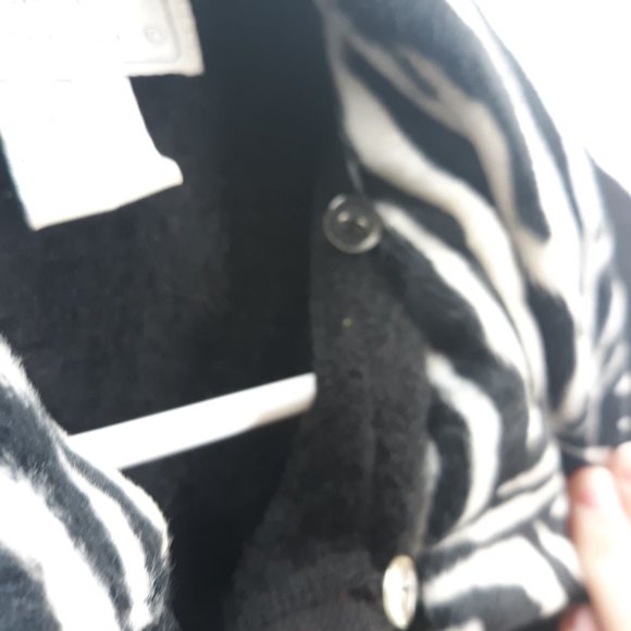 Lisa International Womens Size Large 100% Boiled Wool Full Zip Black Zebra Vest - Picture 4 of 12